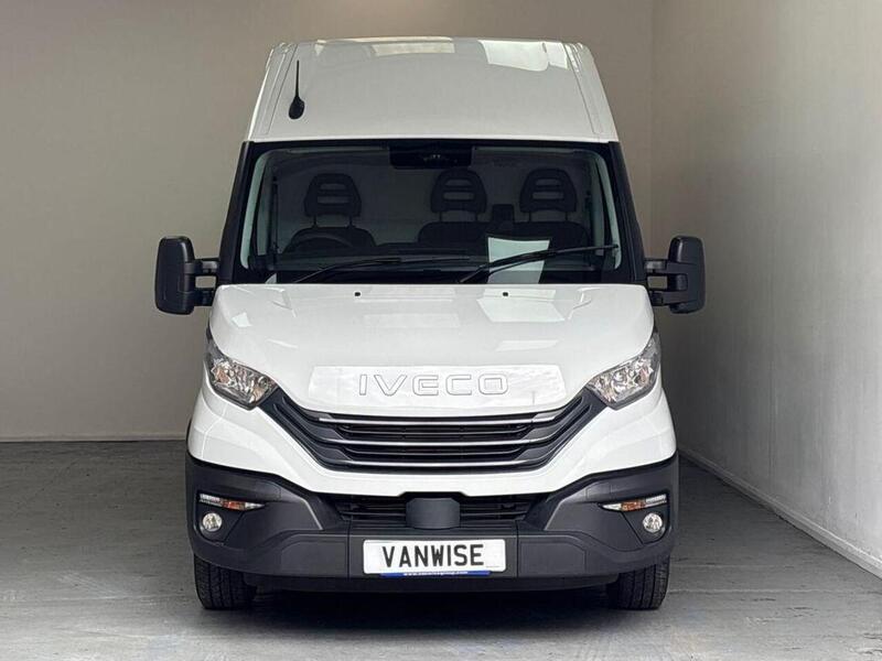 Iveco Daily 2.3D HPI 14V 35S 4100 Panel Van 5dr Diesel HiMatic LWB H2 Euro 6 (s/s) (136 ps)