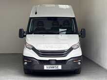 Iveco Daily Daily 2.3D HPI 14V 35S 4100 Panel Van 5dr Diesel HiMatic LWB H2 Euro 6 (s/s) (136 ps) 