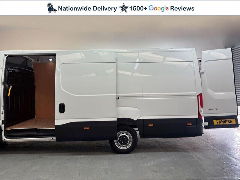 Iveco Daily 2.3D HPI 14V 35S 4100 Panel Van 5dr Diesel HiMatic LWB H2 Euro 6 (s/s) (136 ps)