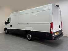 Iveco Daily Daily 2.3D HPI 14V 35S 4100 Panel Van 5dr Diesel HiMatic LWB H2 Euro 6 (s/s) (136 ps) 