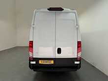 Iveco Daily Daily 2.3D HPI 14V 35S 4100 Panel Van 5dr Diesel HiMatic LWB H2 Euro 6 (s/s) (136 ps) 