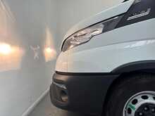 Iveco Daily Daily 2.3D HPI 14V 35S 4100 Panel Van 5dr Diesel HiMatic LWB H2 Euro 6 (s/s) (136 ps) 