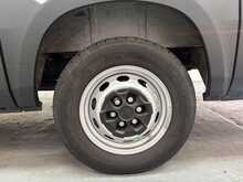 Iveco Daily Daily 2.3D HPI 14V 35S 4100 Panel Van 5dr Diesel HiMatic LWB H2 Euro 6 (s/s) (136 ps) 