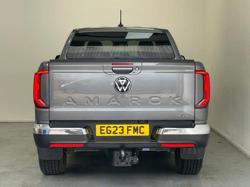Volkswagen Amarok 2.0 TDI Style Auto 4Motion Euro 6 (s/s) 4dr
