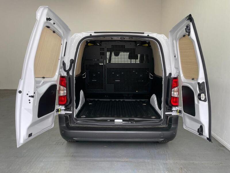 Citroen Berlingo 1.5 850 Enterprise XL Crew Van Double Cab 6dr Diesel Manual LWB Euro 6 (s/s) (100 ps)