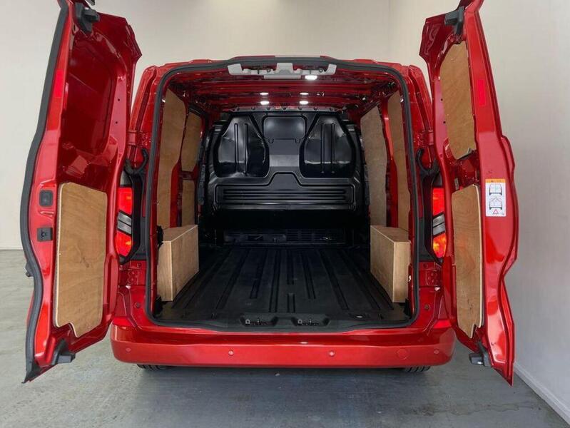 Ford Transit Custom 2.0 300 EcoBlue Limited L1 H1 Euro 6 (s/s) 5dr
