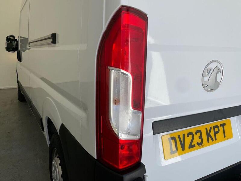 Vauxhall Movano 2.2 CDTi 3500 BiTurbo Prime FWD L3 H2 Euro 6 (s/s) 5dr