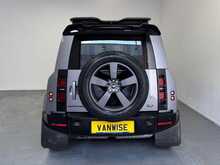 Land Rover Defender 90 Defender 90 3.0 D300 MHEV X-Dynamic HSE Hard Top SUV Auto 4WD SWB Euro 6 (s/s) 3dr 