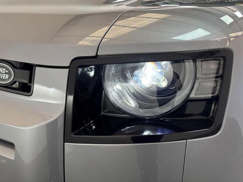 Land Rover Defender 90 3.0 D300 MHEV X-Dynamic HSE Hard Top SUV Auto 4WD SWB Euro 6 (s/s) 3dr