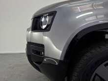 Land Rover Defender 90 Defender 90 3.0 D300 MHEV X-Dynamic HSE Hard Top SUV Auto 4WD SWB Euro 6 (s/s) 3dr 
