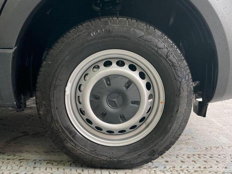 Mercedes-Benz Sprinter 2.0 315 CDI PRO G-Tronic RWD L3 H2 Euro 6 (s/s) 5dr