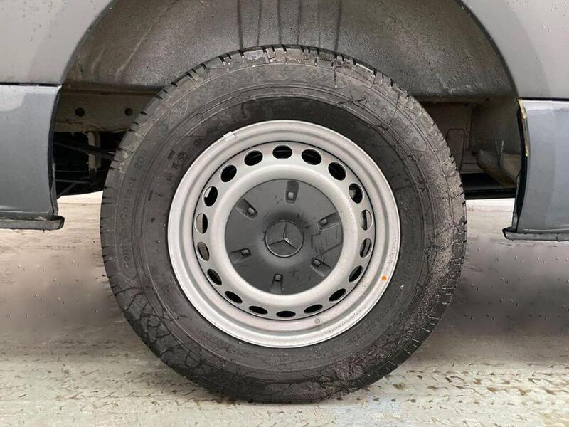Mercedes-Benz Sprinter 2.0 315 CDI PRO G-Tronic RWD L3 H2 Euro 6 (s/s) 5dr