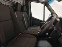 Mercedes-Benz Sprinter 2.0 315 CDI PRO G-Tronic RWD L3 H2 Euro 6 (s/s) 5dr 