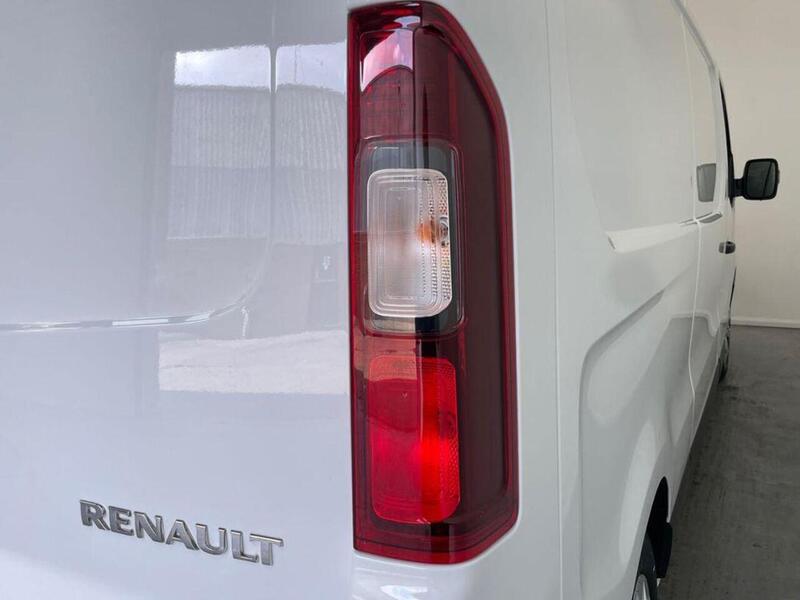 Renault Trafic 2.0 dCi Blue LL30 Advance L2 H1 Euro 6 (s/s) 5dr