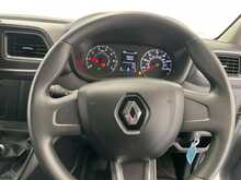 Renault Master Master 2.3 dCi 35 Business+ FWD LWB Medium Roof Euro 6 4dr 