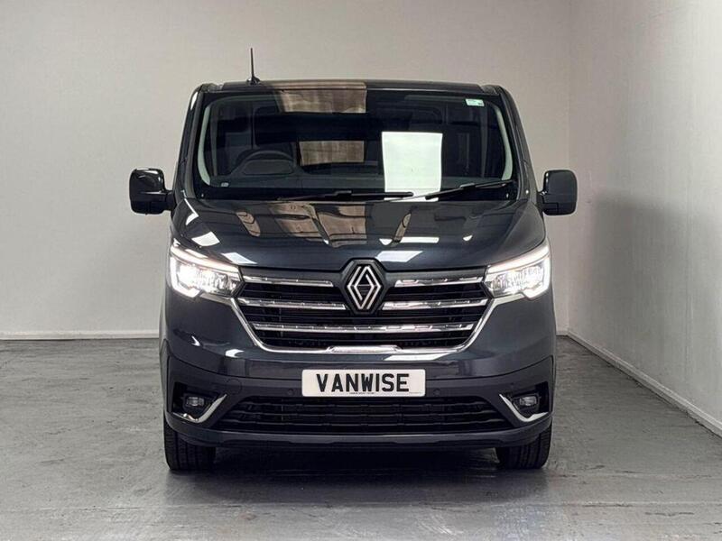 Renault Trafic 2.0 dCi Blue LL30 Extra Sport L2 H1 Euro 6 (s/s) 5dr