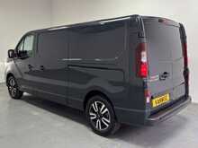 Renault Trafic 2.0 dCi Blue LL30 Extra Sport L2 H1 Euro 6 (s/s) 5dr 