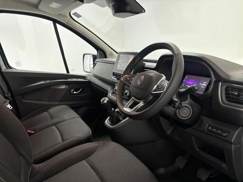 Renault Trafic 2.0 dCi Blue LL30 Extra Sport L2 H1 Euro 6 (s/s) 5dr