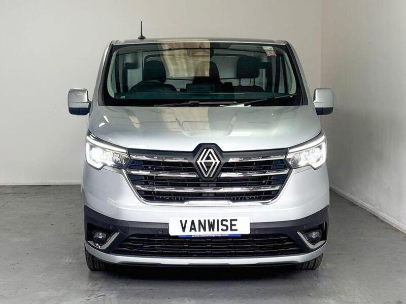 Renault Trafic 2.0 dCi Blue LL30 Extra Sport L2 H1 Euro 6 (s/s) 5dr