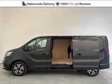Renault Trafic Trafic 2.0 dCi Blue LL30 Extra Sport L2 H1 Euro 6 (s/s) 5dr 