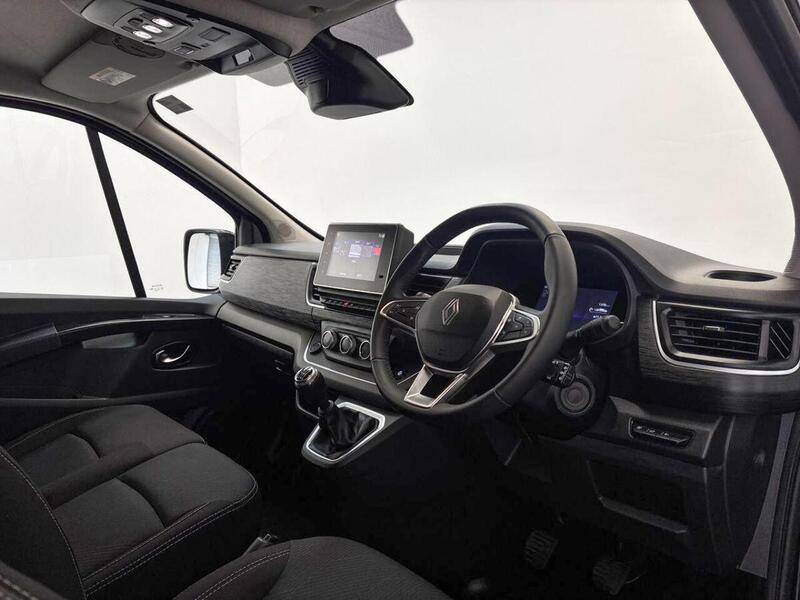 Renault Trafic 2.0 dCi Blue LL30 Extra Sport L2 H1 Euro 6 (s/s) 5dr