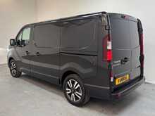 Renault Trafic 2.0 dCi Blue SL30 Extra Sport L1 H1 Euro 6 (s/s) 5dr 