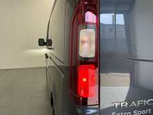 Renault Trafic 2.0 dCi Blue SL30 Extra Sport Panel Van 5dr Diesel Manual L1 H1 Euro 6 (s/s) (150 ps) 