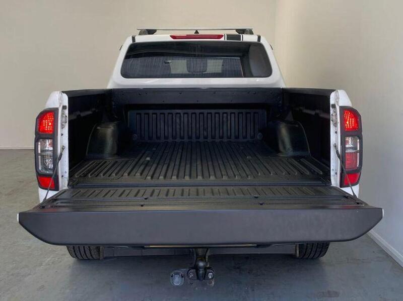 Nissan Navara 2.3 dCi Tekna 4WD Euro 6 (s/s) 4dr