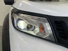 Nissan Navara Navara 2.3 dCi Tekna 4WD Euro 6 (s/s) 4dr 