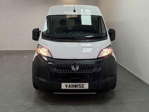 Peugeot Boxer, Boxer 2.2 BlueHDi 335 Professional Panel Van 5dr Diesel Manual L3 H2 Euro 6 (s/s) (140 ps)