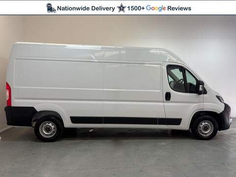 Peugeot Boxer, Boxer 2.2 BlueHDi 335 Professional Panel Van 5dr Diesel Manual L3 H2 Euro 6 (s/s) (140 ps)