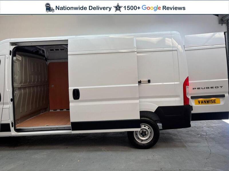 Peugeot Boxer 2.2 BlueHDi 335 Professional Panel Van 5dr Diesel Manual L3 H2 Euro 6 (s/s) (140 ps)