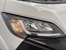Peugeot Boxer Boxer 2.2 BlueHDi 335 Professional Panel Van 5dr Diesel Manual L3 H2 Euro 6 (s/s) (140 ps) 