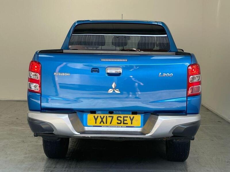 Mitsubishi L200 2.4 DI-D DC Warrior 4WD Euro 6 4dr
