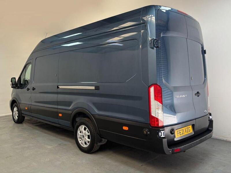 Ford Transit 2.0 350 EcoBlue Limited RWD L4 H3 Euro 6 (s/s) 5dr