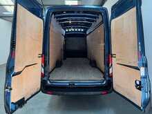 Ford Transit 2.0 350 EcoBlue Limited RWD L4 H3 Euro 6 (s/s) 5dr 