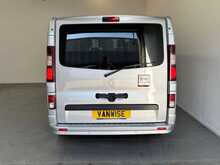 Renault Trafic 2.0 dCi LL30 Advance L2 H1 Euro 6 (s/s) 5dr (9 Seat) 