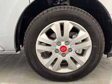 Renault Trafic 2.0 dCi LL30 Advance L2 H1 Euro 6 (s/s) 5dr (9 Seat) 