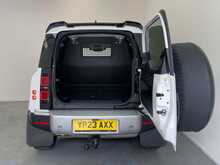 Land Rover Defender 90 Defender 90 3.0 D250 MHEV Hard Top SUV Auto 4WD SWB Euro 6 (s/s) 3dr 