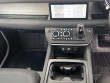 Land Rover Defender 90 Defender 90 3.0 D250 MHEV Hard Top SUV Auto 4WD SWB Euro 6 (s/s) 3dr 