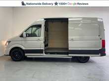Volkswagen Crafter 2.0 TDI CR35 Commerce Plus Panel Van 5dr Diesel Auto FWD MWB High Roof Euro 6 (s/s) (140 ps) 