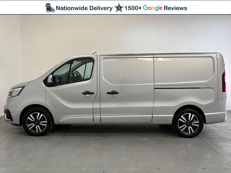 Renault Trafic 2.0 dCi Blue LL30 Extra Sport Panel Van 5dr Diesel Manual L2 H1 Euro 6 (s/s) (150 ps)
