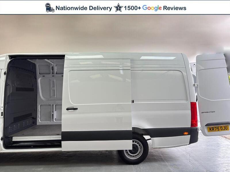 Mercedes-Benz Sprinter 2.0 315 CDI PRO G-Tronic RWD L3 H2 Euro 6 (s/s) 5dr