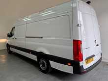 Mercedes-Benz Sprinter 2.0 315 CDI PRO G-Tronic RWD L3 H2 Euro 6 (s/s) 5dr 