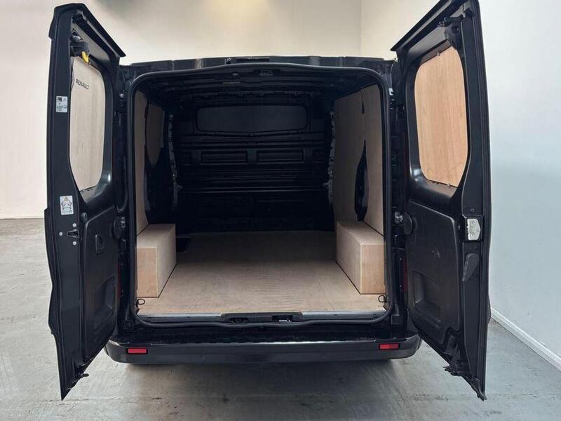 Renault Trafic 2.0 dCi Blue SL30 Extra Sport L1 H1 Euro 6 (s/s) 5dr