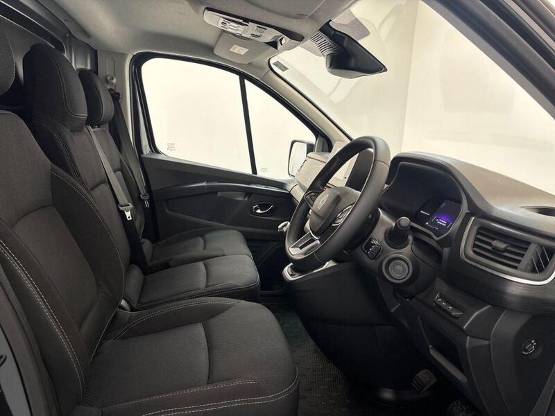 Renault Trafic 2.0 dCi Blue SL30 Extra Sport L1 H1 Euro 6 (s/s) 5dr