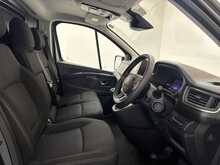 Renault Trafic 2.0 dCi Blue SL30 Extra Sport L1 H1 Euro 6 (s/s) 5dr 