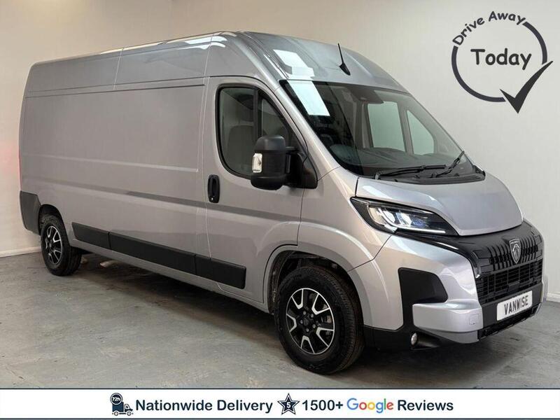 Peugeot Boxer 2.2 BlueHDi 335 Professional Panel Van 5dr Diesel Manual L3 H2 Euro 6 (s/s) (140 ps)