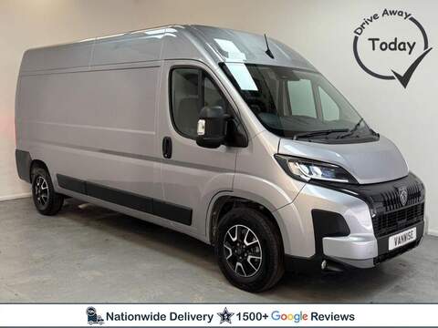 Peugeot Boxer, Boxer 2.2 BlueHDi 335 Professional Panel Van 5dr Diesel Manual L3 H2 Euro 6 (s/s) (140 ps)