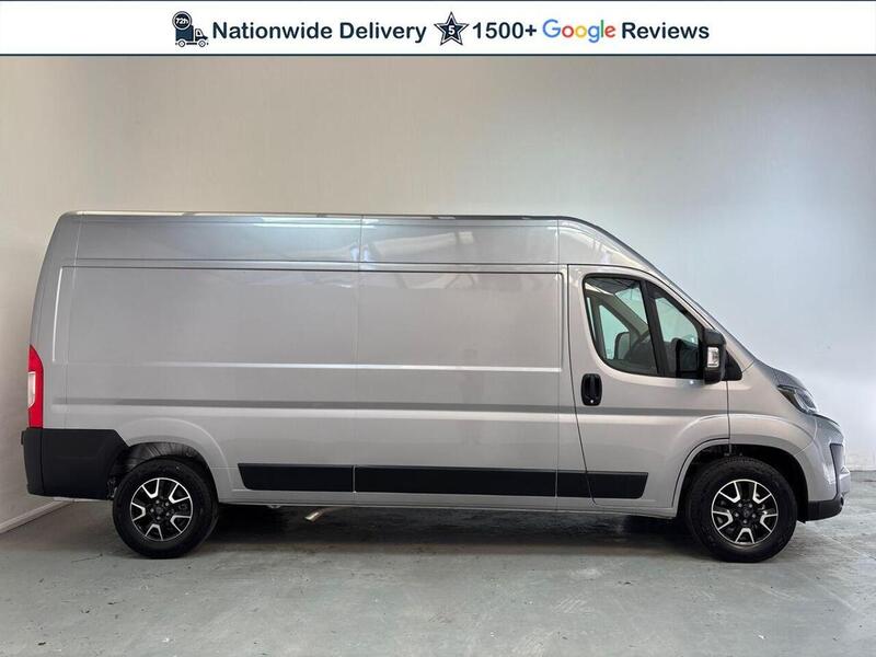 Peugeot Boxer 2.2 BlueHDi 335 Professional Panel Van 5dr Diesel Manual L3 H2 Euro 6 (s/s) (140 ps)